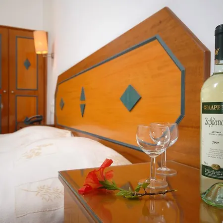 Barbouni Hotel&studios 2*