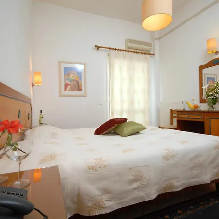 Apart Otel Barbouni & Naxos City