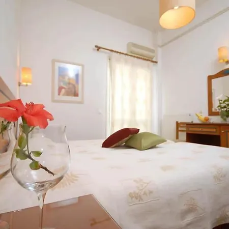 Aparthotel Barbouni & Naxos City