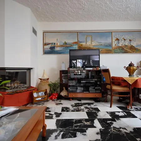 Appart hôtel Barbouni & Naxos City